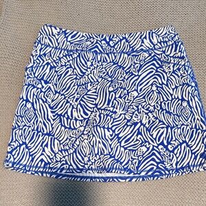 Ladies Lilly Pulitzer Blue and White Zebra Print Skort